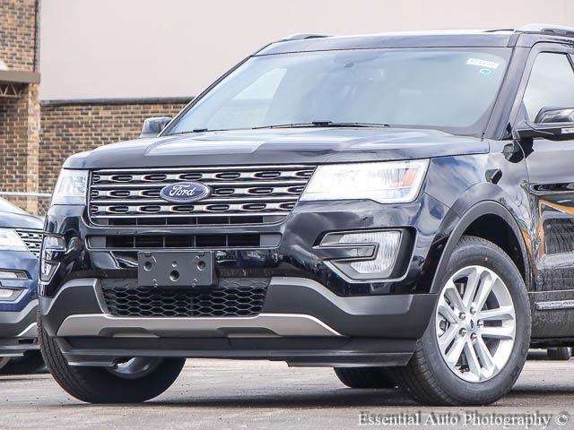 Ford Explorer 2017 photo 1